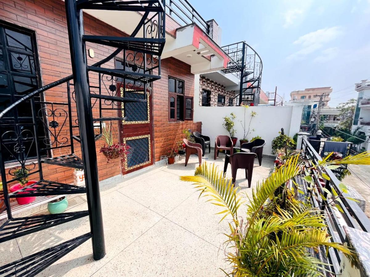 Ferienwohnung Sugandhim Kutir Dehradun Exterior foto