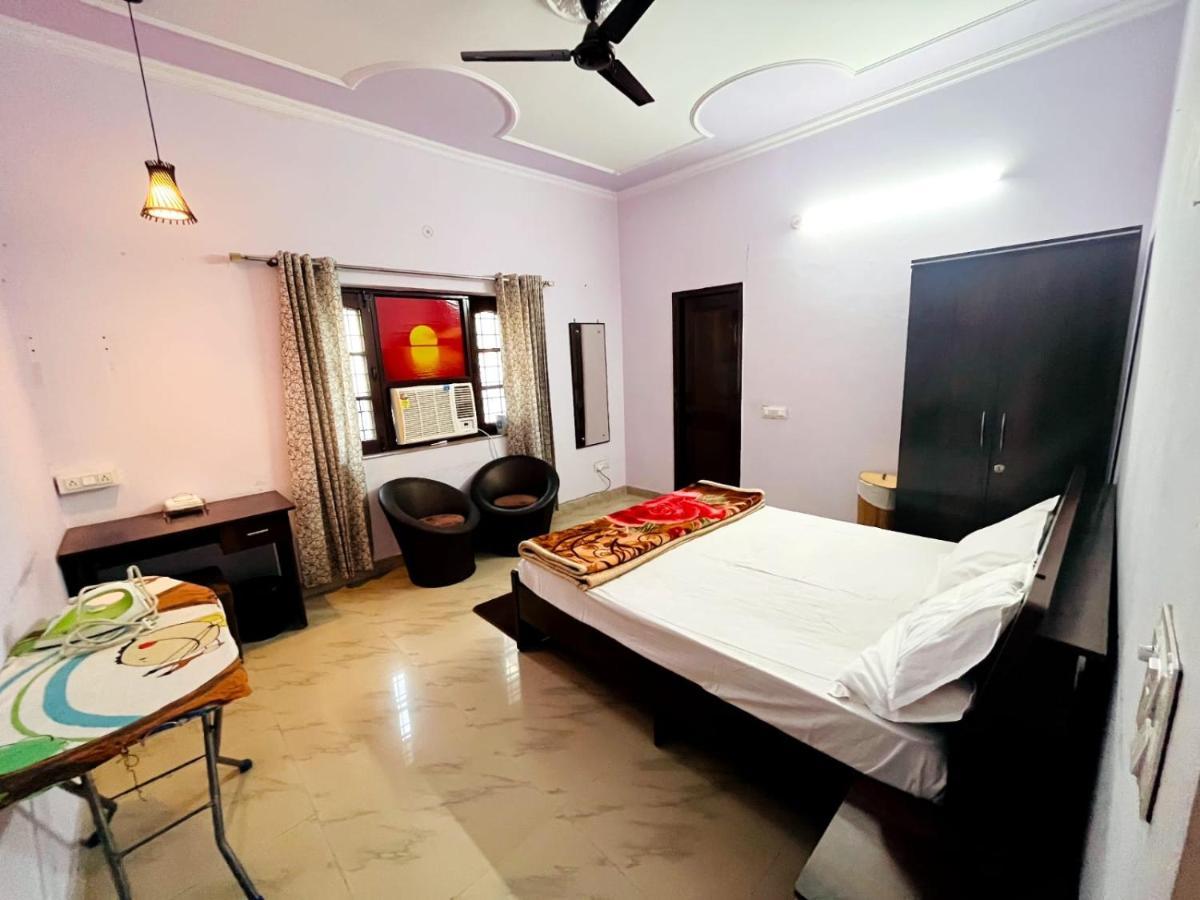 Ferienwohnung Sugandhim Kutir Dehradun Exterior foto